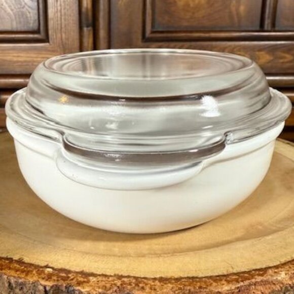 Vintage CorningWare Oval 14oz Handled Baker with Pyrex Handled Glass Lid - Picture 6 of 14